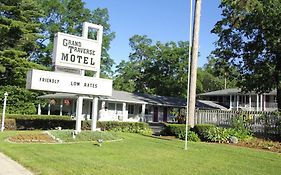 Grand Traverse Motel